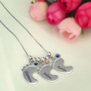 Customized Necklace With Baby Foot Charm for Mothers