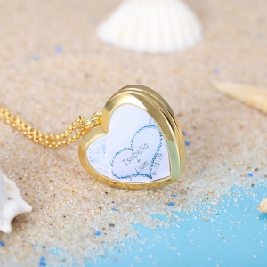 Colar personalizado de medalhão de coração de praia e floresta em ouro
