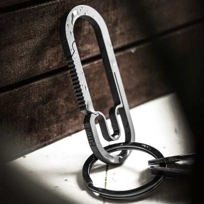"The Baxter" Titanium Carabiner Keychain | Ultralight Everyday Carry Anti-Lost | Heavy Duty Quick Release Clip, Key Organizer