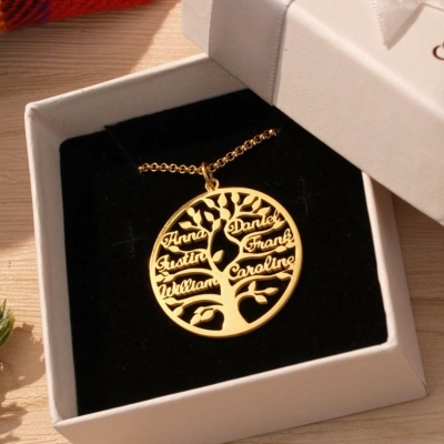 Personalized Family Tree Name Necklace